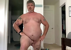 Dad bod - nude photos